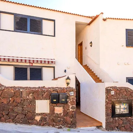 Live Poris Begonia 87 Holiday home *